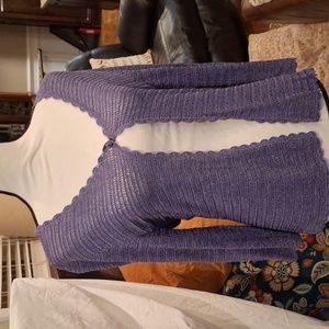 Light croquet cardigan